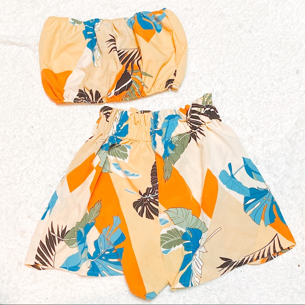 Tropical Leaf Print Bandeau High Waisted Short Set